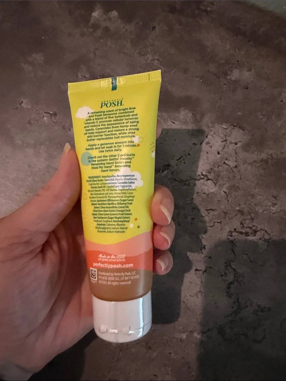 Posh Hand It To Ya Renewing Hand Crème - Yellow